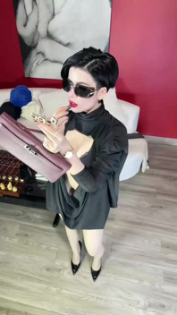 Regina Noir