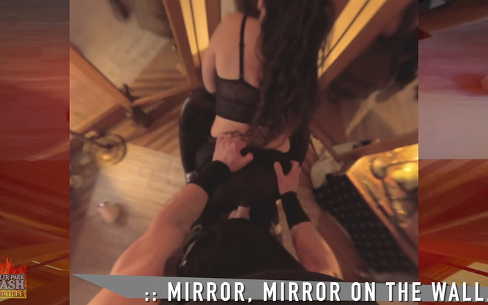 Trailer Park Trash Productions: Specchio, Specchio a Parete - Chi Ha Il Culetto Più Succoso...