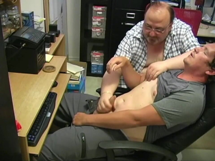 The Great Canadian Male: Satu blast dari masa lalu - James 2