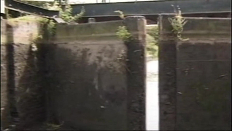 British Blue Movies: Big Omar's British Adventures: Canal Anal Babes (2001)