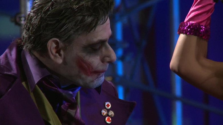 CBD Media: Batman Robin Catwoman and Joker having group sex with young...