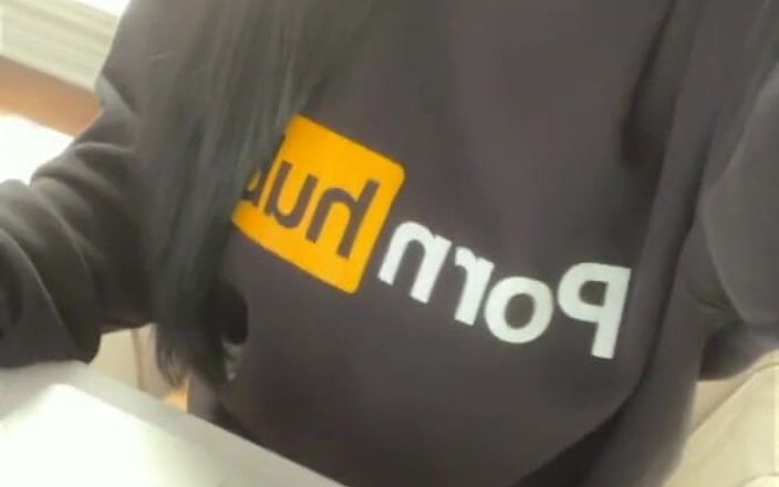 Miss Lexa: Muncă la locul de muncă