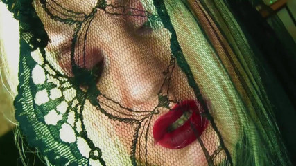 Goddess Celine: Lateks elbise ve naylon