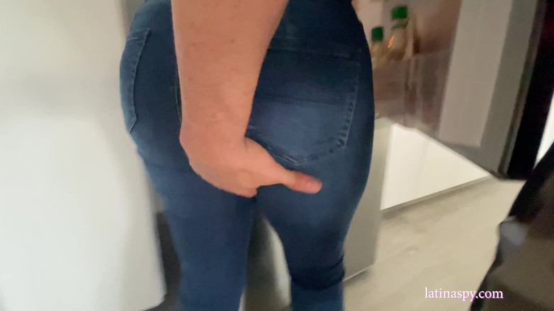 Time traveler: Maid Take a Shower with Me