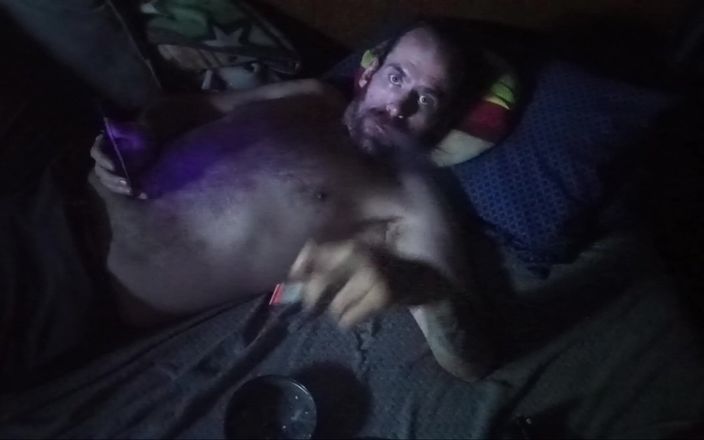 Rob Strokes: Насолоджуючись сигаретою після довгого дня