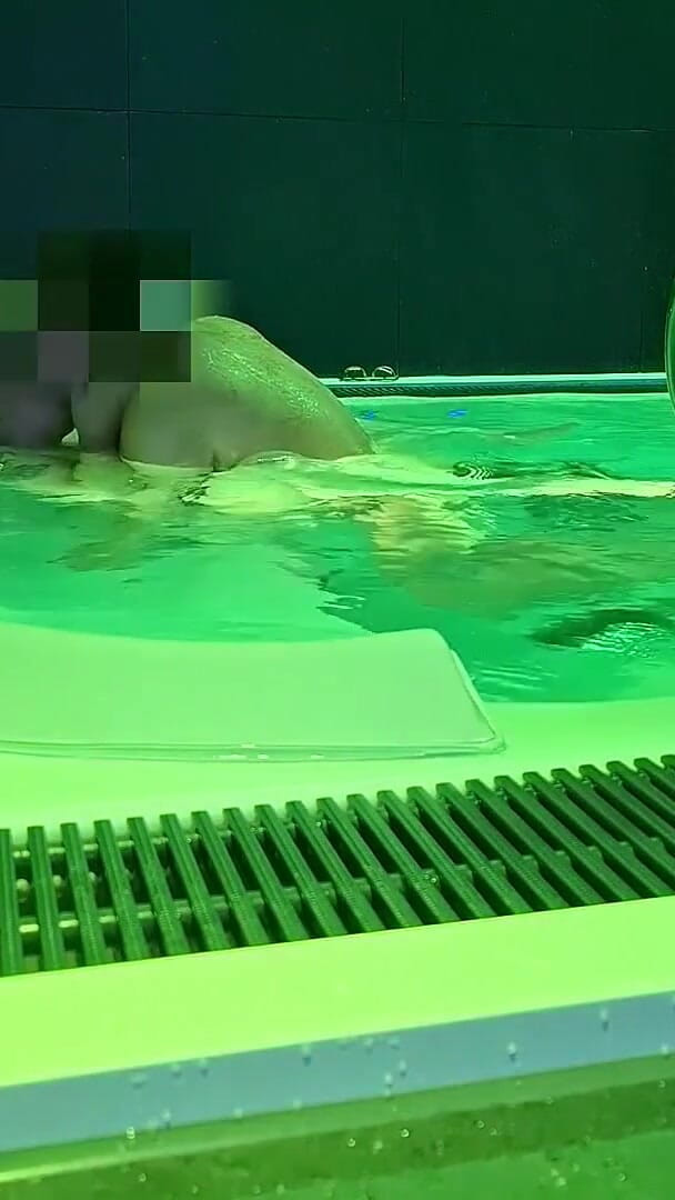 Hersecretlover: 18yo Fan Spotted Me at the Public Spa and Filled...