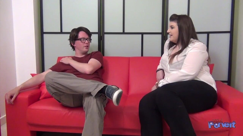 Nerd Pervert: ลูซี่ เลน - ดูดควยด้วยความเต็มใจ