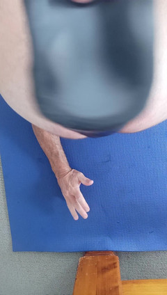 dragontrainer5: Transvestiten-strip, großer analdildo 4