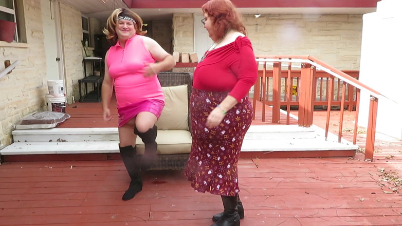 BBW nurse Vicki adventures with friends: Brittney CD modeling her new pink outfit and boots