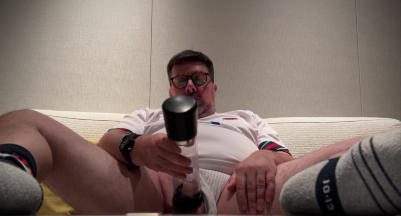 uktattooedchub74: After Match Pump and Cum