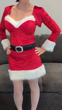 Sadie Claus Wishing You a Merry Christmas!