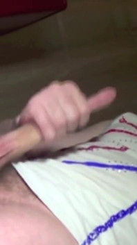 Corben follada por papi en sauna
