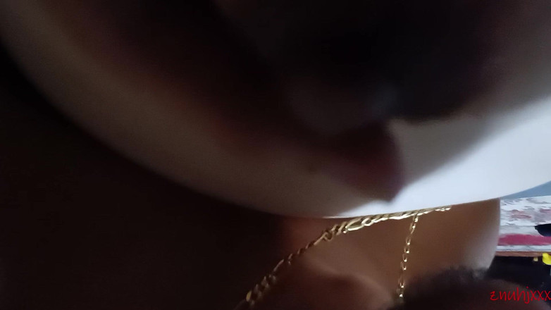 BisayaCouple29: Une MILF philippine se fait baiser