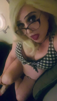 Krissy Sweets Fucks Asshole