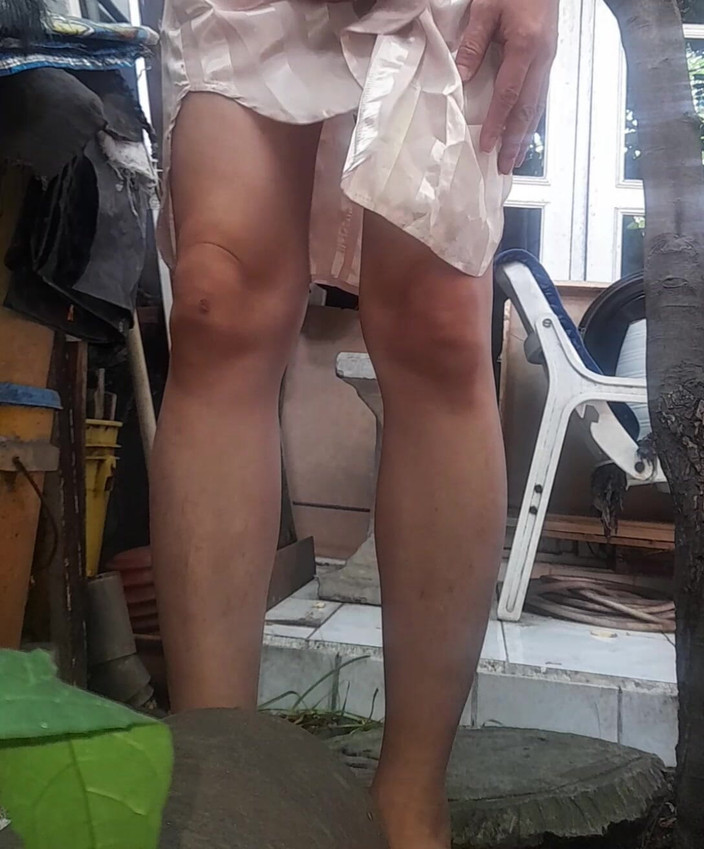 Naomisinka: Satynowa piżama sukienka Fetysz Crossdresser masturbacja spust część 2
