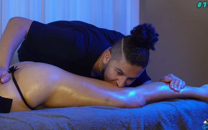 Squirting Sp: Blondine kam so sehr, dass es sogar floss, und ein...