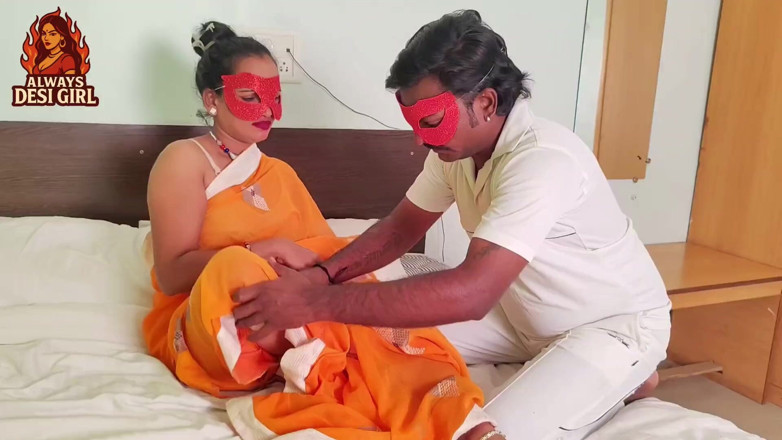 Always desi girl: Bhabhi berkongkek tegar dengan hambanya sendiri. Hindi Audio