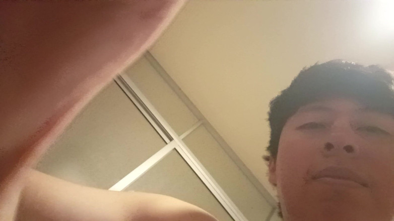 Moo DBOXXX: Mám sex s svobodnou nevlastní tehou, kterou jsem potkal na...