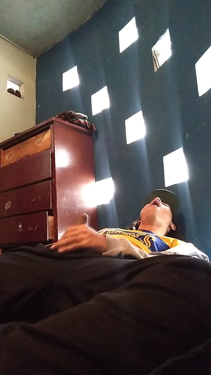 AlexAlejandro13: Terdesak untuk