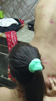 poorv premi ne poorv premika ko apne seksi sundar sharir par kichan men aakhiri chudaee karne ke lie mana liya- hot xxx