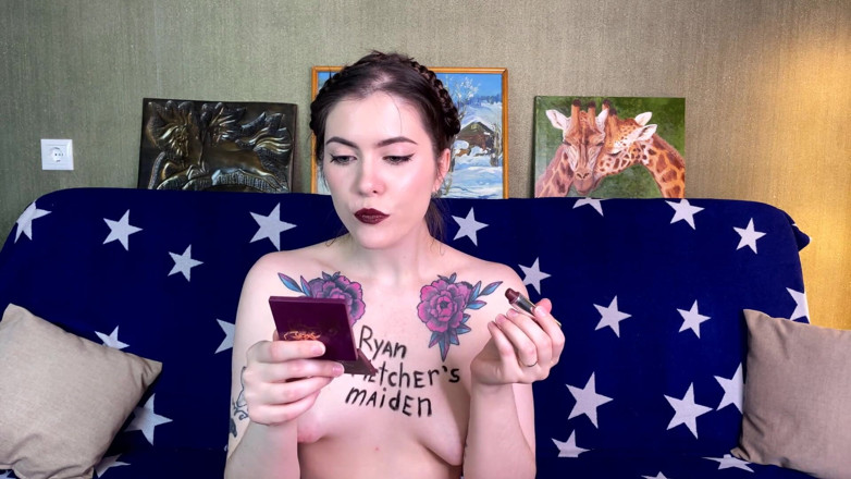 Stacy Moon: ashlil yuvti