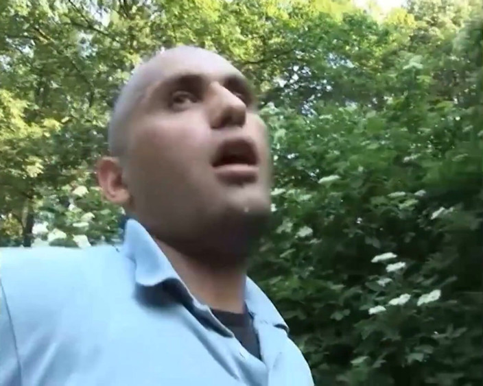 Mature Climax - 100% Mature Videos: Büyük memeli olgun açık havada yarağa biniyor ve göğüslerine boşaltıyor