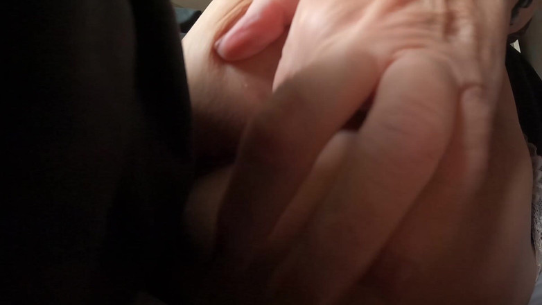 KandS1234: Spelen met mijn kont tijdens pijpbeurt
