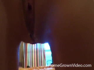 Homegrown Wives: Dona de casa com tesão Payton Hall adora levar pau