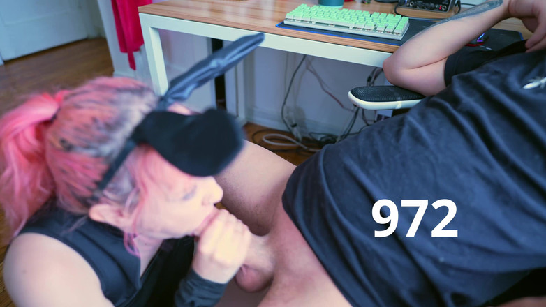 lilredvelvettt: हर चूसना एक डॉलर है