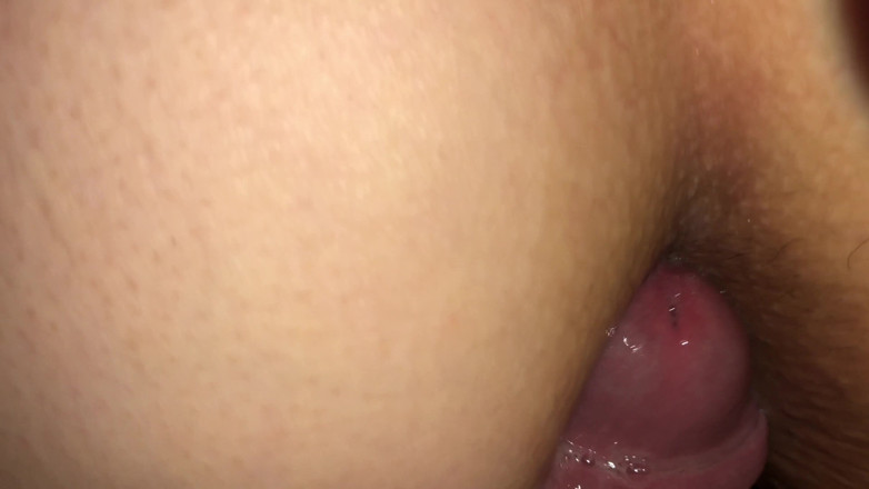Couplehamster: Amatérská anální creampie - francouzská děvka tvrdě ošukaná do zadku - stříkání...