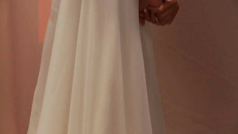 Good Wives Never Get Caught: Lelaki Terbaik Pergi Lebih Mile Untuk Pengantin Kawannya