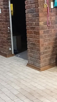 Nachytal jsem mého manžela, jak podvádí s levnou prostitutkou