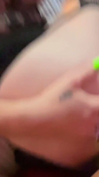 POV de ma grosse bite noire glisse et sort de la trans Diana Deelight