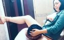 Nadia the big ass moroccan: Ik neukte mijn stiefzus in de badkamer