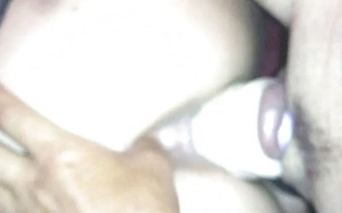 MzKiTTy91: La moglie pawg viene scopata con un enorme cazzo in...