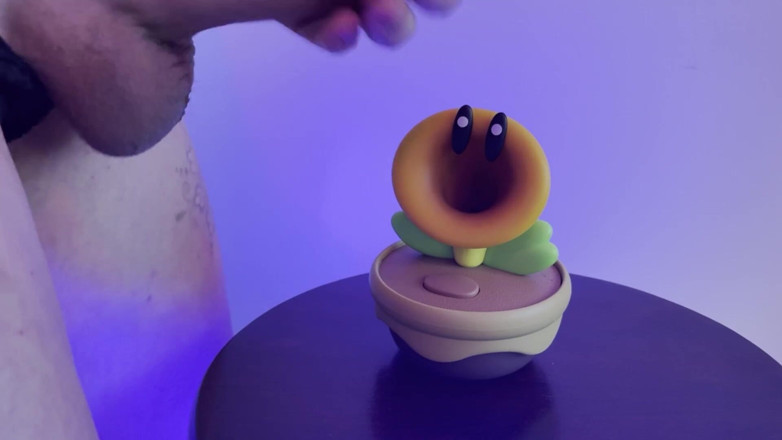 Ryley Rails: Sexy lepidlo krycí hračka postava ve spermatu