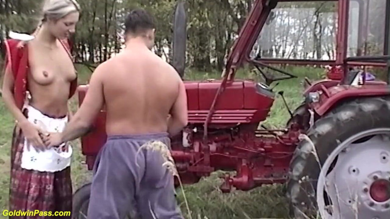 Goldwin pass: Skinny agriculturist stepdaughter outdoor anal fucked