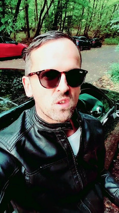 Slutboyben: Il ragazzo in cam4 sexy da crociera nel parcheggio b321...