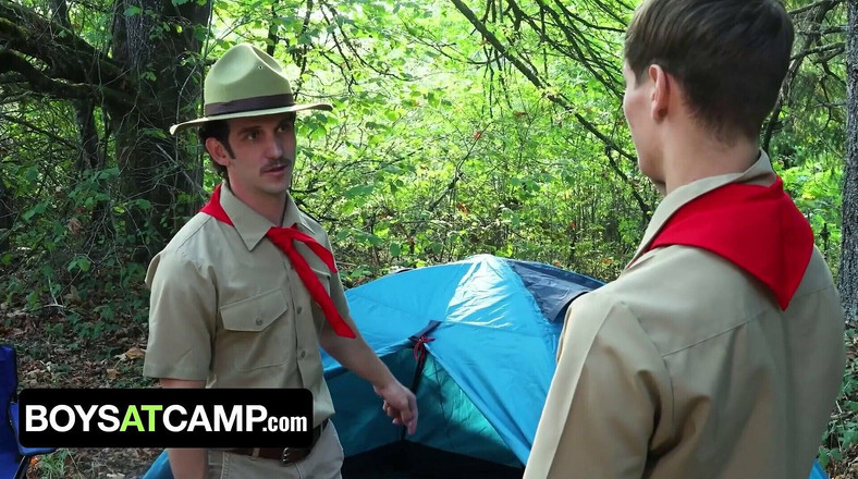 Say Uncle: Boys at camp - der versaute Pfadfindermeister greg Mckeon Welcums der...