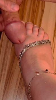 Dream foot flip flop