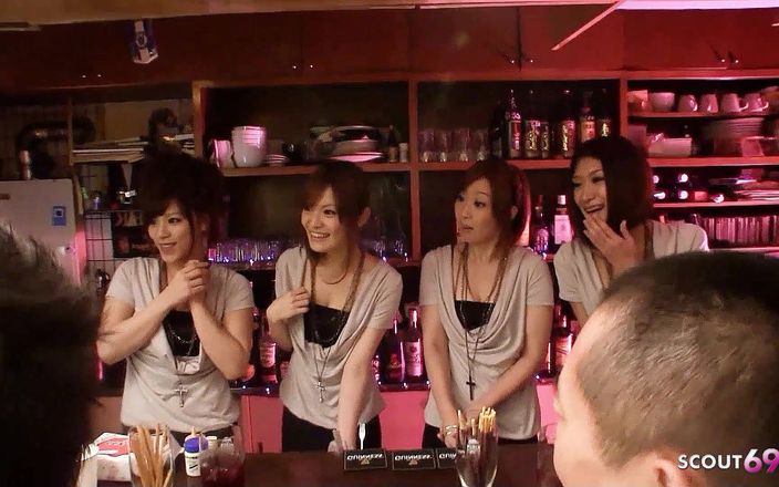 Full porn collection: Unzensierter Japan-gruppensex mit dünnen teenagern auf der party