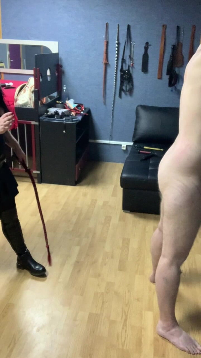 Maitresse Clara: Jocuri cu impact ușor