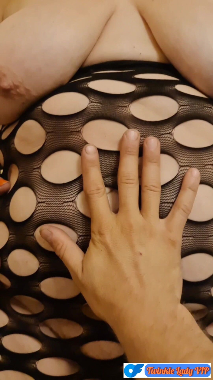 Twinkle Lady VIP: बड़ा पेट, बड़े स्तन और मस्ती भरी नानी