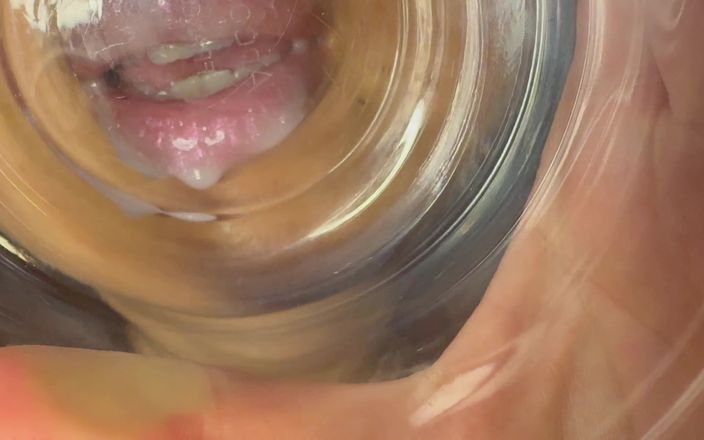 Asmr_mouth: Блєдіна з lipgloss, коли я цілуюся