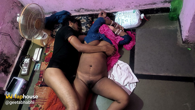 Amarjit2526: Seks Dubur Cepat Untuk Suri Rumah Curang