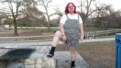BBW nurse Vicki adventures with friends: Nepovedené záběry v botách! Bbw sestraVicki paní roleplay