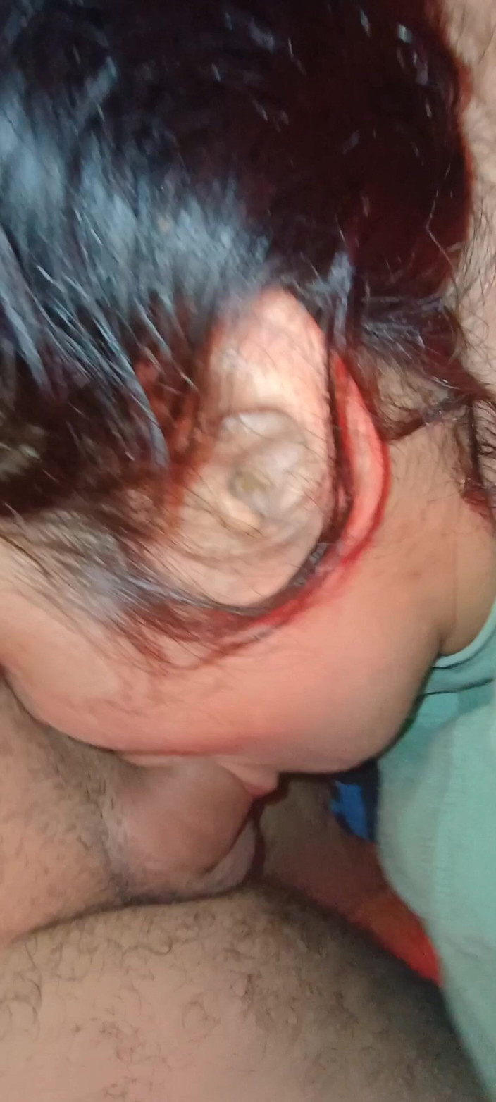 Ionut899: Nevlastní Táta Chce Šukat Můj Penis Pouze Do Krku