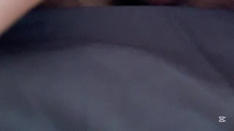 AmateurWifeXx: Bini curang sebenar menjemput jirannya sebelum suami pulang
