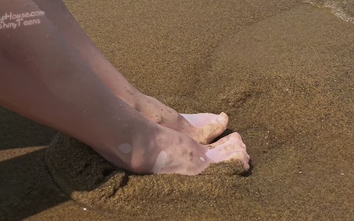 Shiny teens: 840 White Pantyhose Under Water on the Beach