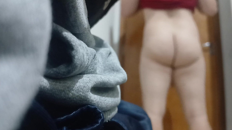 amateurbrazilian: Look at the Size of the Ass of This Strong...